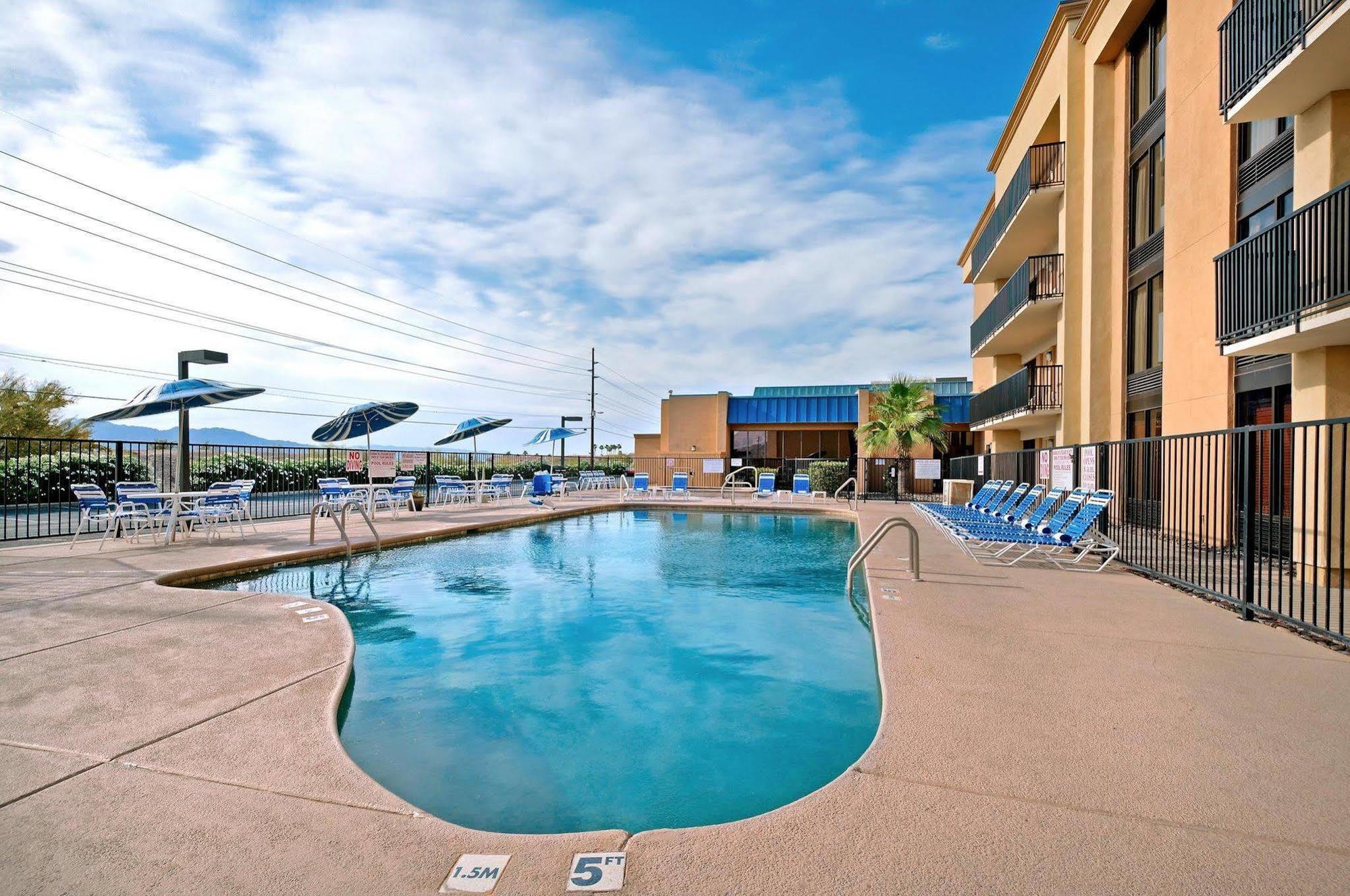 Hampton Inn Lake Havasu City Eksteriør bilde